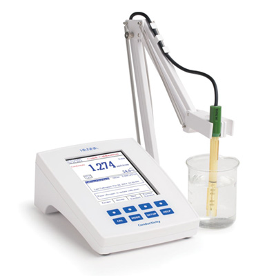 HI5321專業(yè)級微電腦EC-TDS-NaCI-°C測定儀